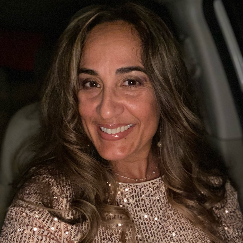 Meet your Posher, Dana